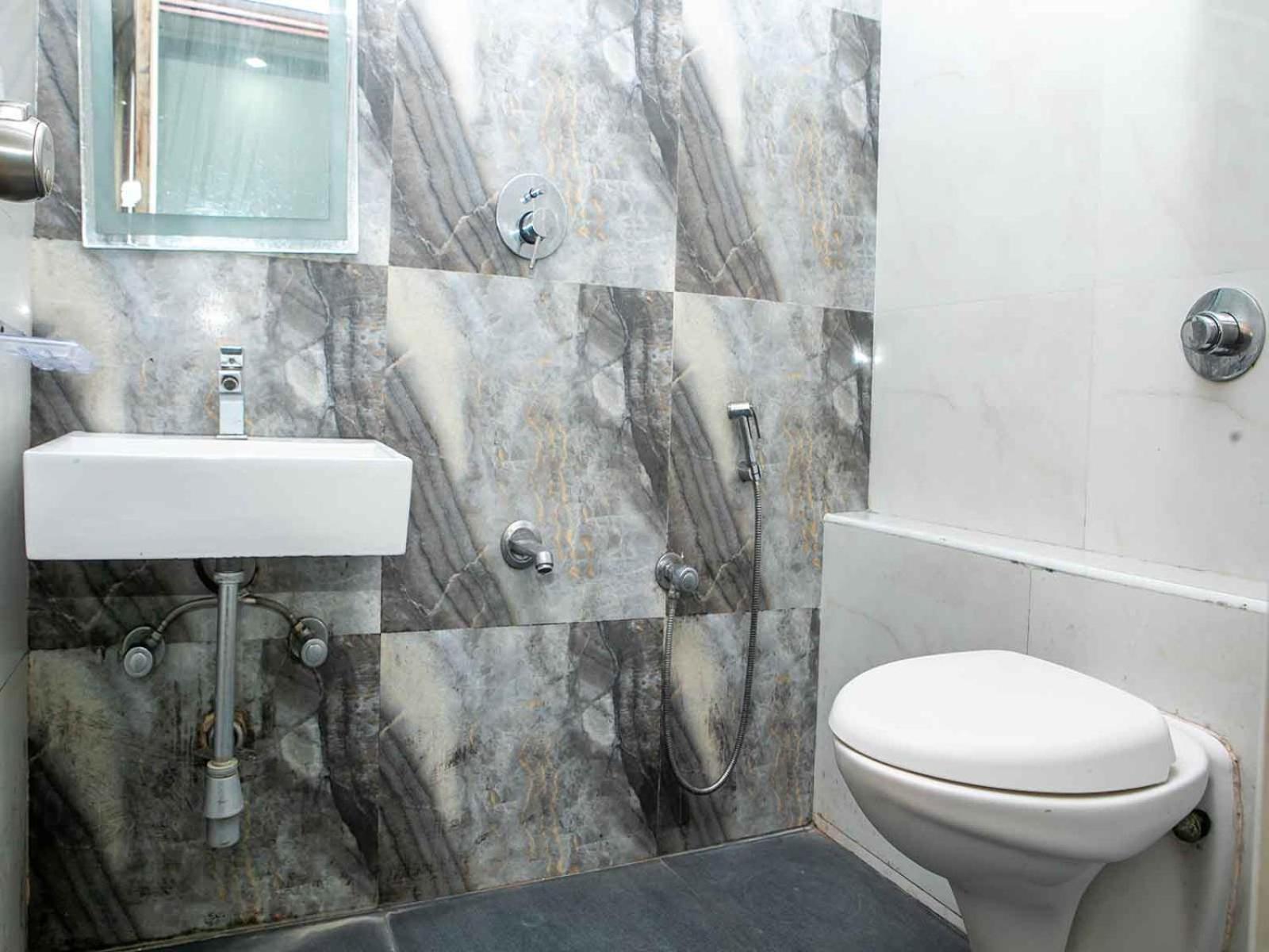 Z Express Enzyme Hotel Бангалор Екстериор снимка