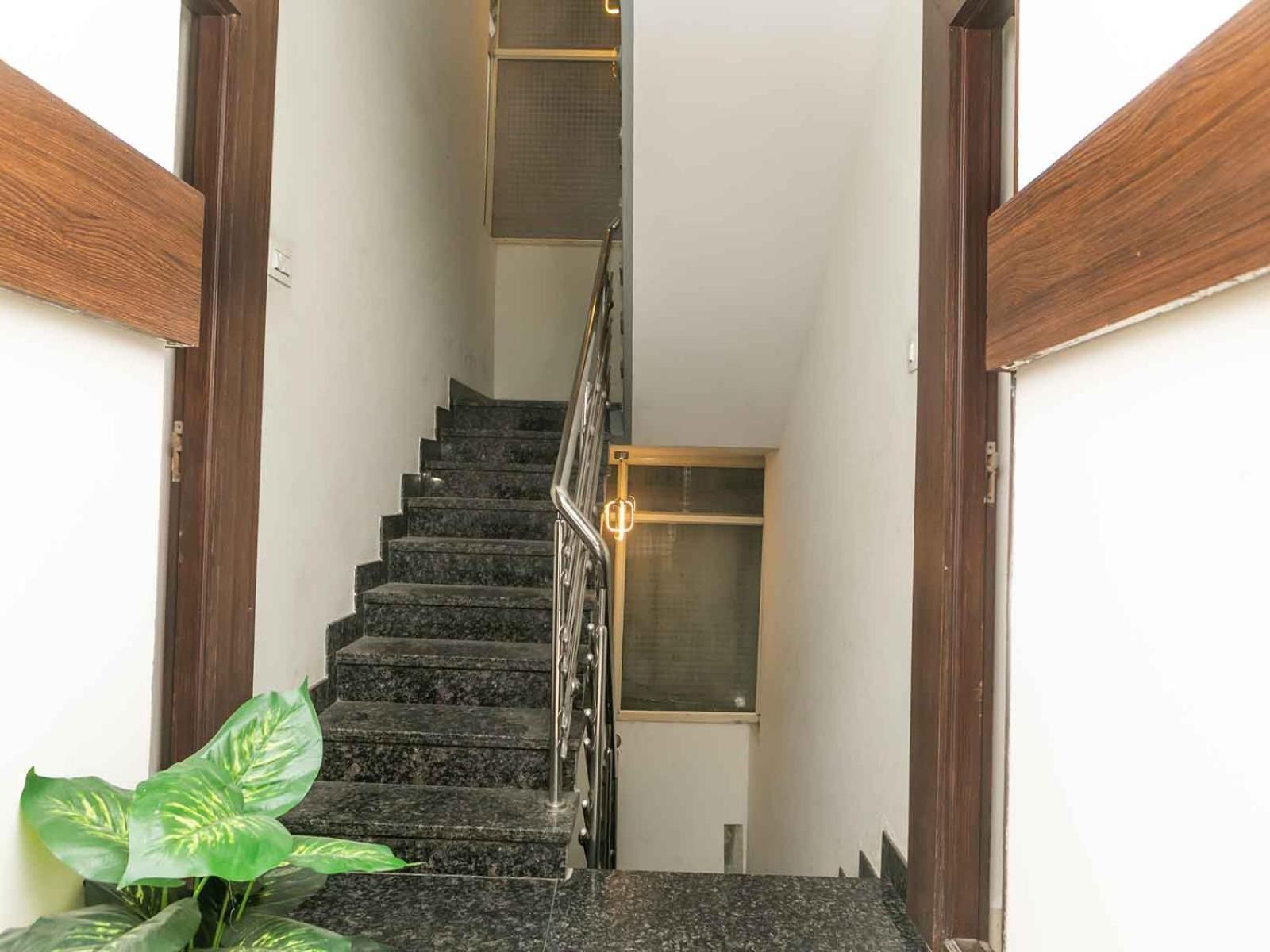 Z Express Enzyme Hotel Бангалор Екстериор снимка