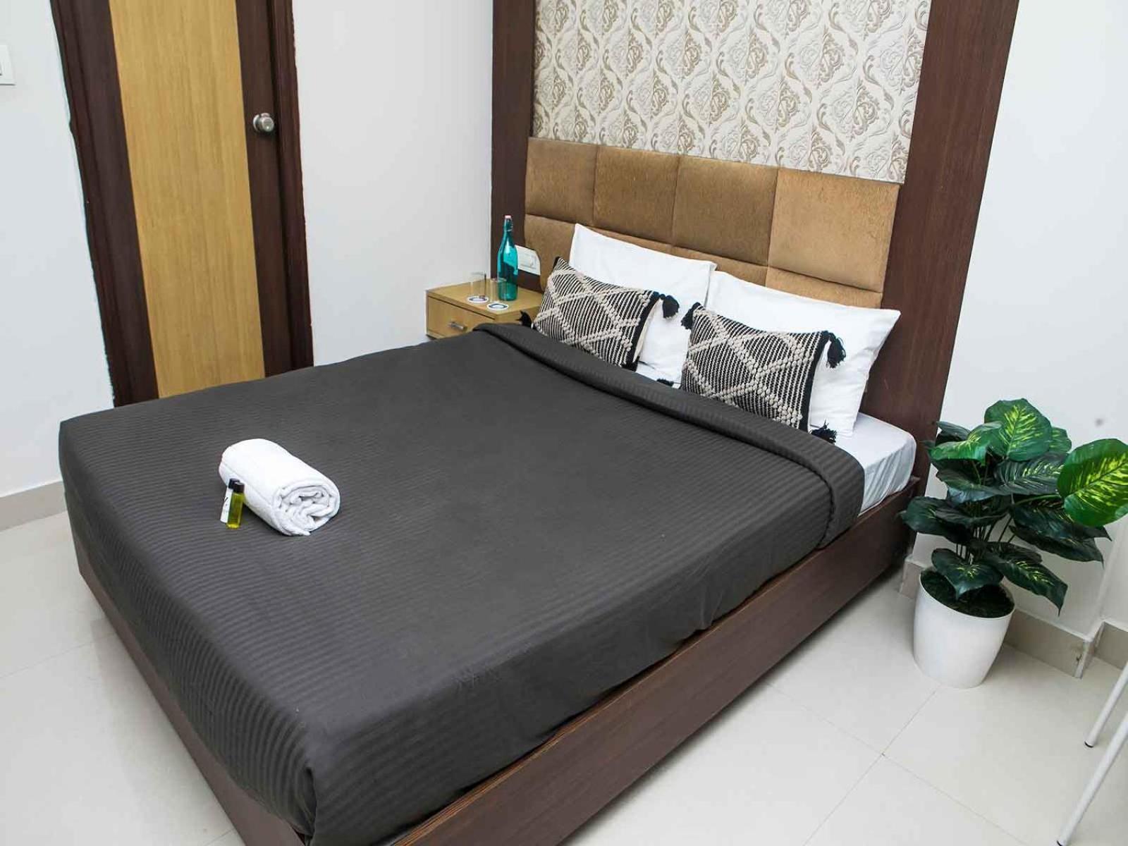 Z Express Enzyme Hotel Бангалор Екстериор снимка